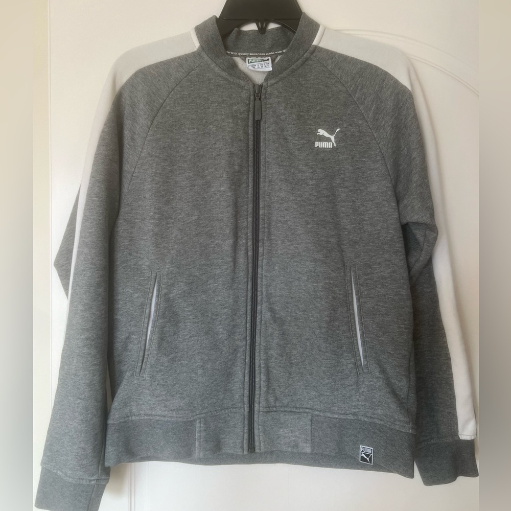Puma Women’s Gray Classic Logo Jacket Zip Up Top Sweatshirt Sz XS!!